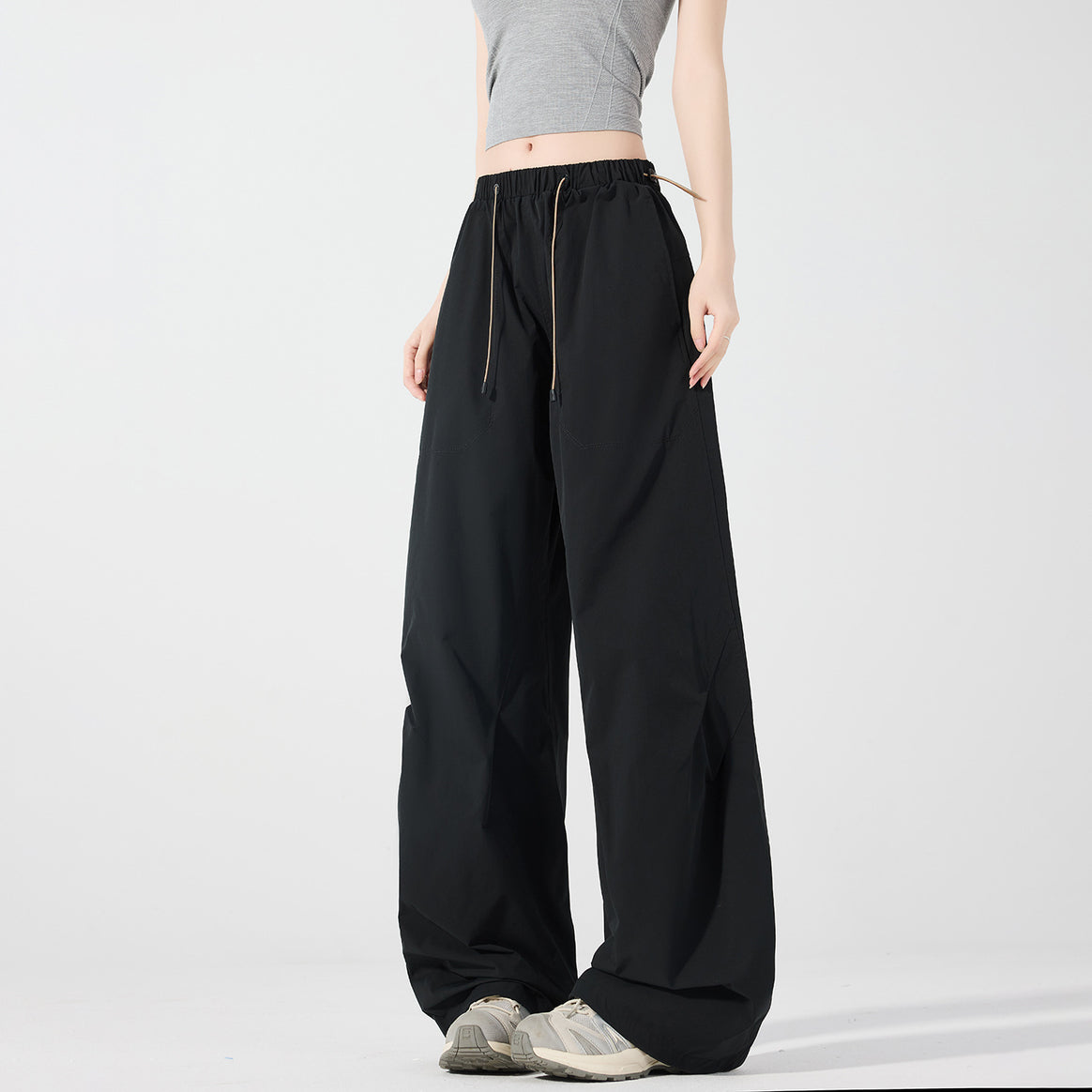 Women's wide technical cargo pants with drawstring waistband Mune Fashion
