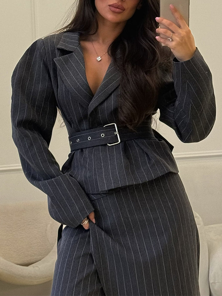 Women's Tailored Pinstriped Blazer with Shoulder-Emphasizing Balloon Sleeves and Waist Belt Mune Fashion