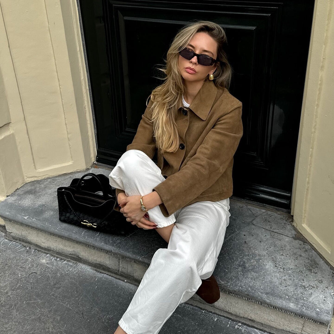 Women's Boxy Short Jacket in Suede Look with Shirt Collar and Flap Pockets Mune Fashion