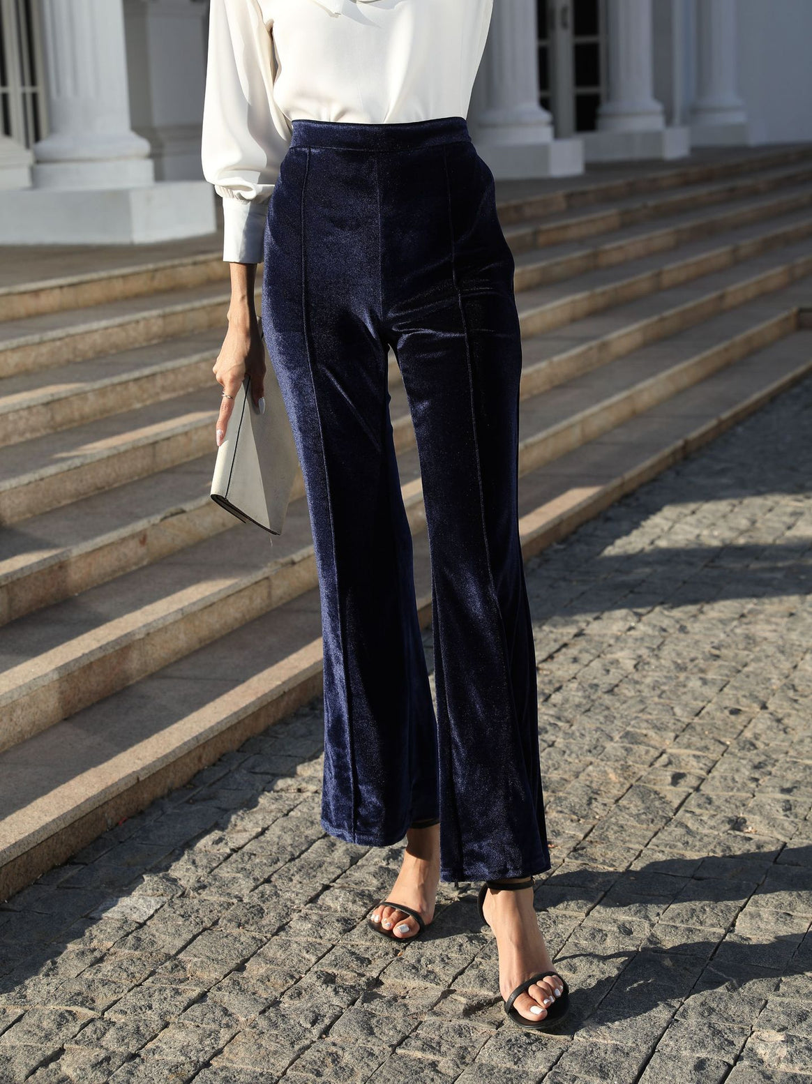 Ladies Elegant and Comfortable Velour Pants Mune Fashion