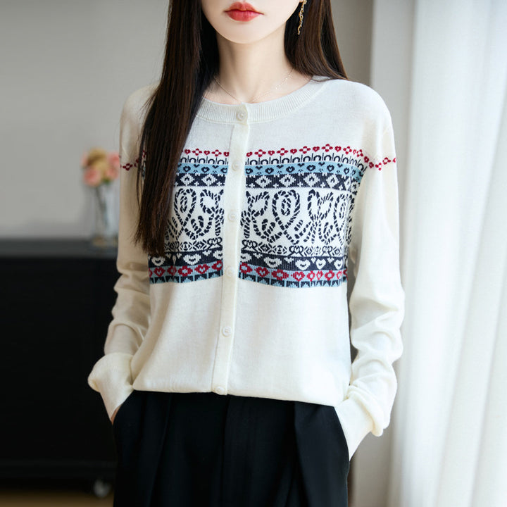 Women's Lightweight Fine Knit Cardigan with Nordic Jacquard Pattern and Fine Button Placket Mune Fashion