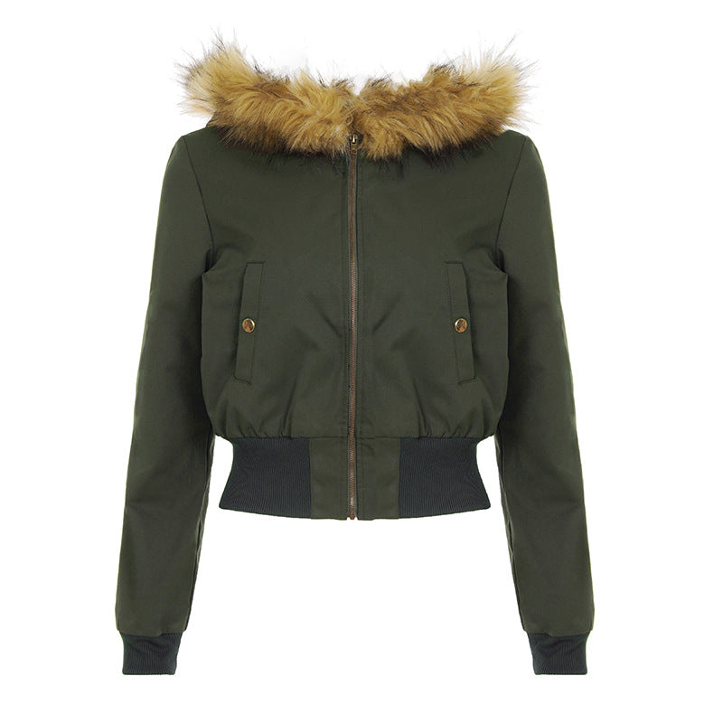 Women's short cut hoodie with faux fur hood, zipper and fitted cuff Mune Fashion