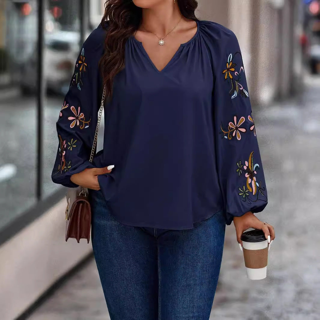 Women Loose Fit V-Neck Blouse with Floral Embroidery on Balloon Sleeves Mune Fashion
