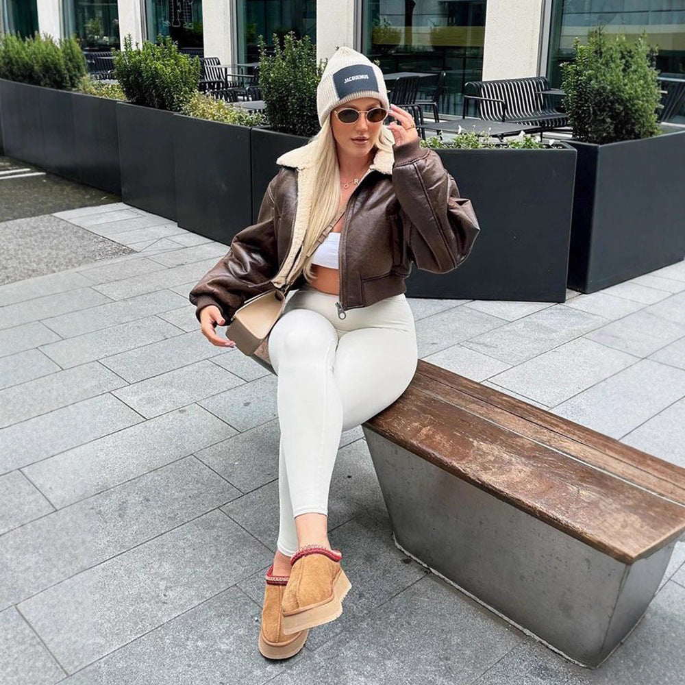 Ladies short cut pilot jacket with teddy lining and oversized sleeves Mune Fashion
