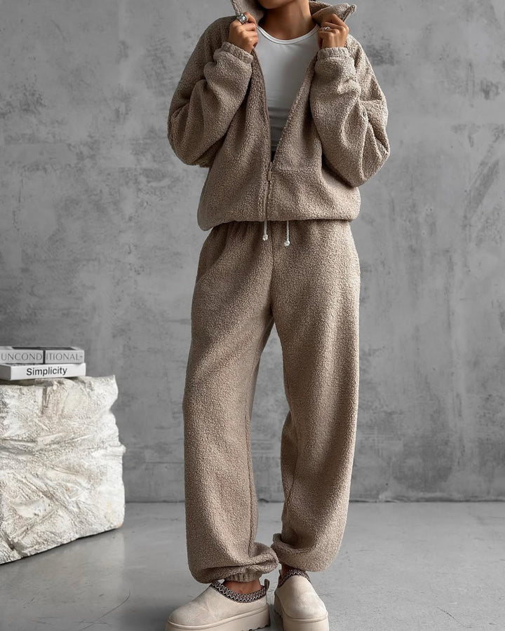 Women's Teddy Fleece Loungewear Set with half zip elastic drawstring waistband and wide leg Mune Fashion