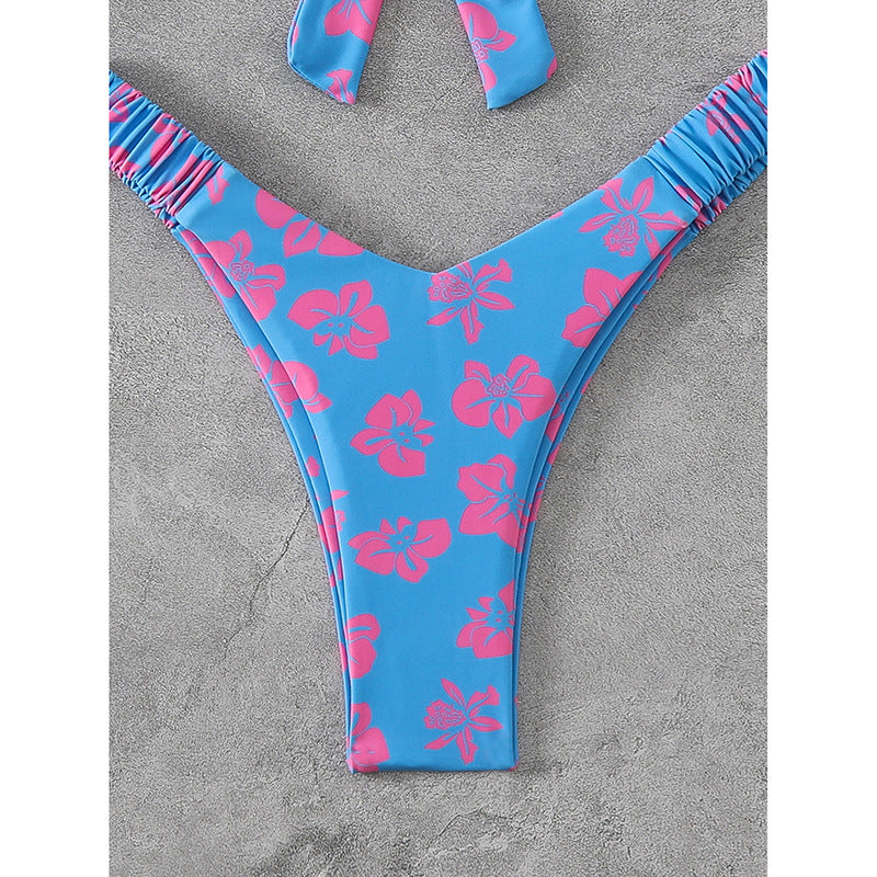 Ladies bandeau bikini with sophisticated floral pattern Mune Fashion
