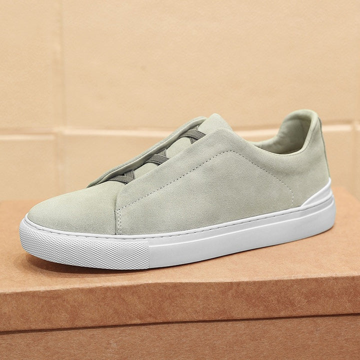 Women Elegant and Comfortable Sneakers