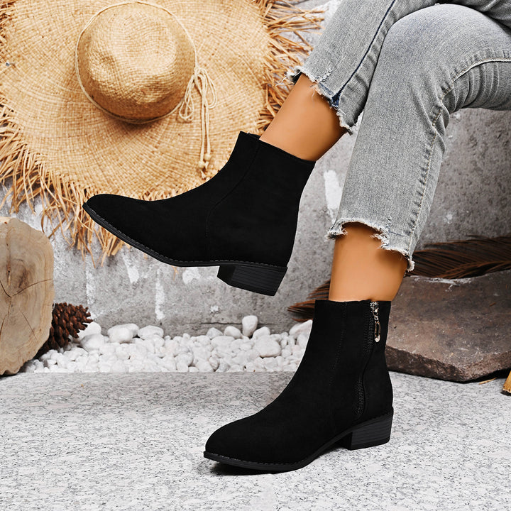 Women's suede-look ankle boots with side zipper and low block heel Mune Fashion