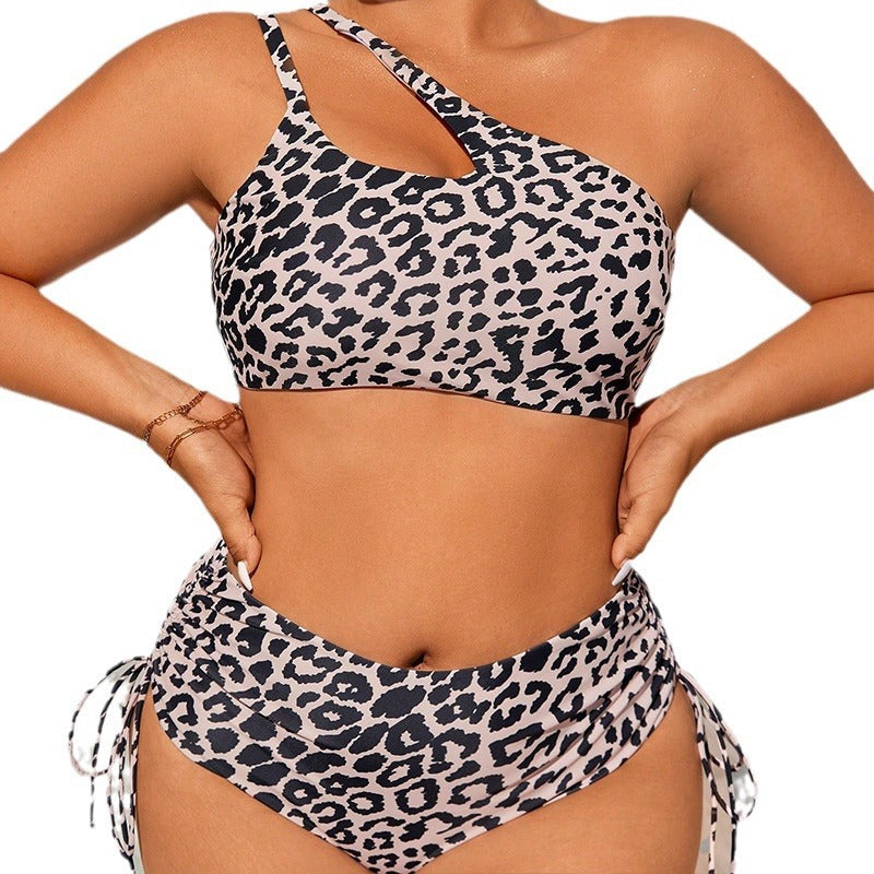 Women Stylish High-Cut Bikini with Asymmetrical Cut-Out Mune Fashion