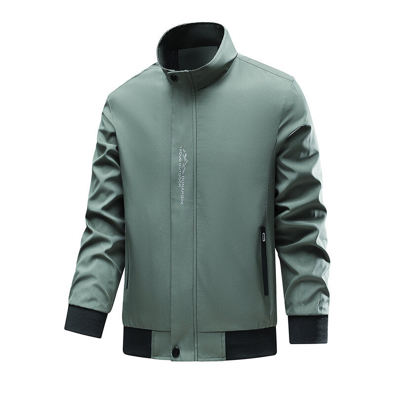 Men's sporty transitional jacket with high closing collar and side zip pockets Mune Fashion
