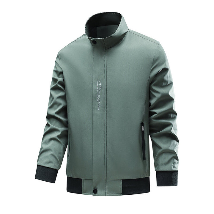 Men's sporty transitional jacket with high closing collar and side zip pockets Mune Fashion