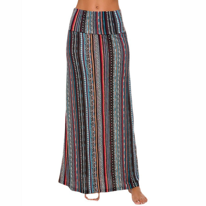 Women’s maxi skirt with elastic waistband and side pockets in boho pattern Mune Fashion