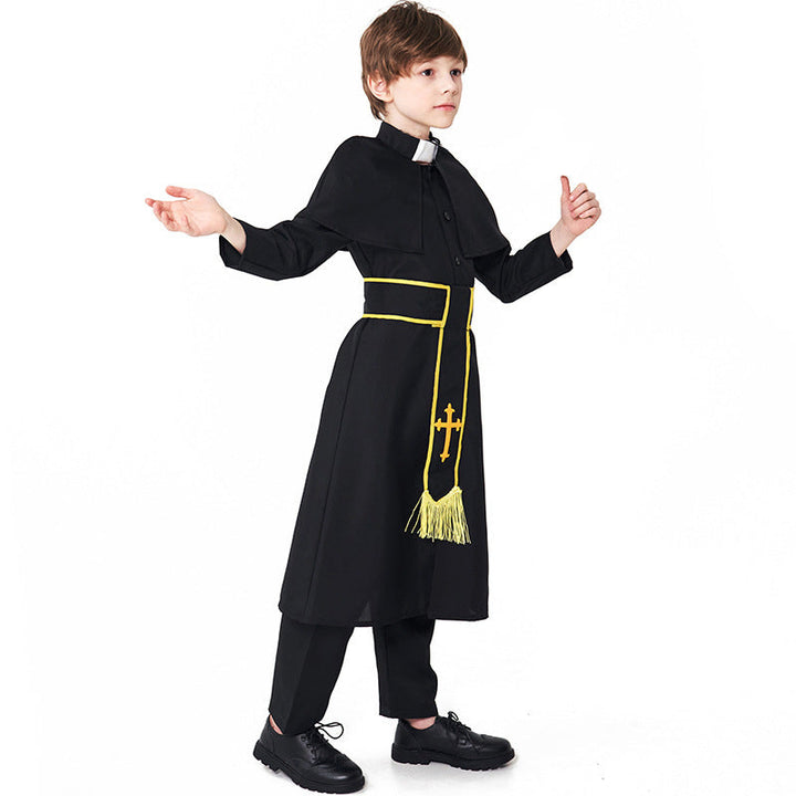 Men's Priest Costume with Cape and Golden Accessories Mune Fashion