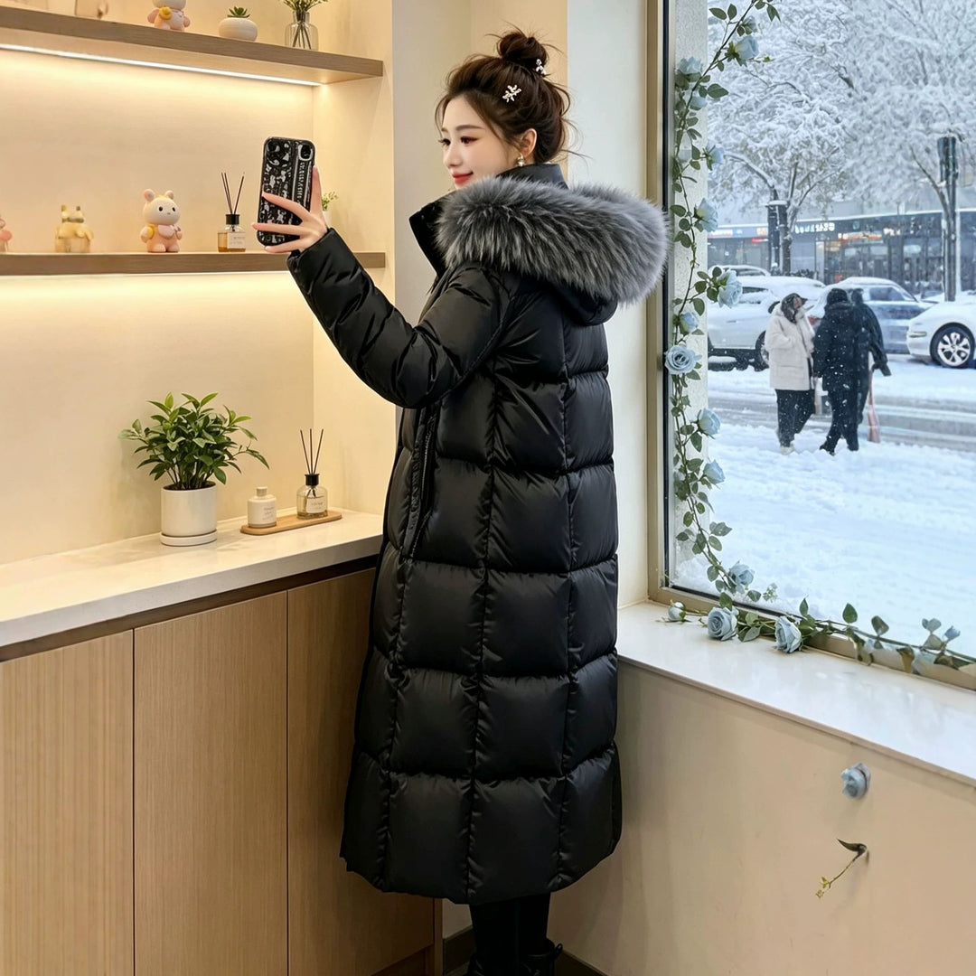Ladies Long Down Jacket with Faux Fur Collar Mune Fashion