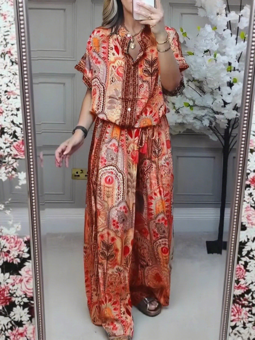 Women's Boho two-piece made of lightweight viscose with short-sleeve blouse, button placket, drawstring waistband, and wide palazzo pants Mune Fashion