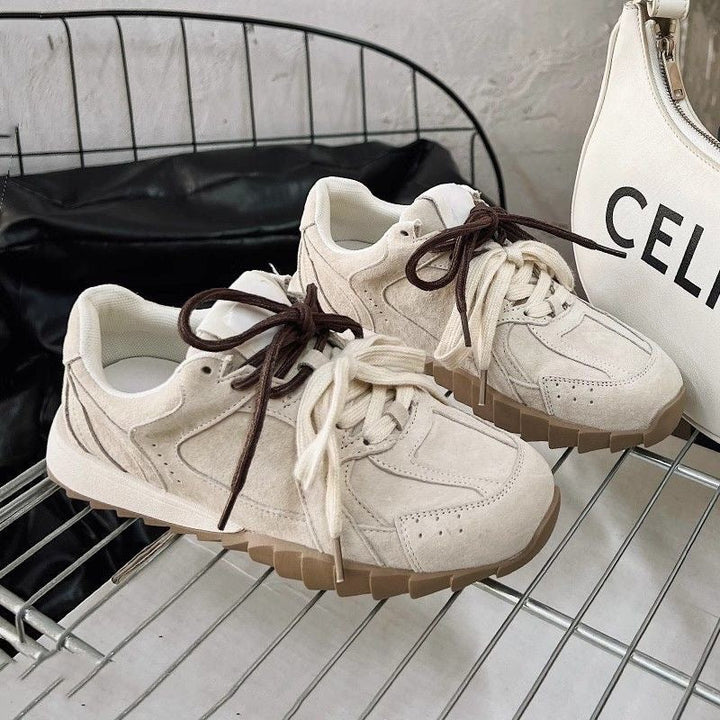 Women's sporty sneakers with innovative cushioning technology Mune Fashion