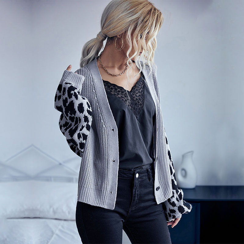 Women's Oversize Knit Cardigan with Leopard Pattern Sleeves and V-Neck Mune Fashion