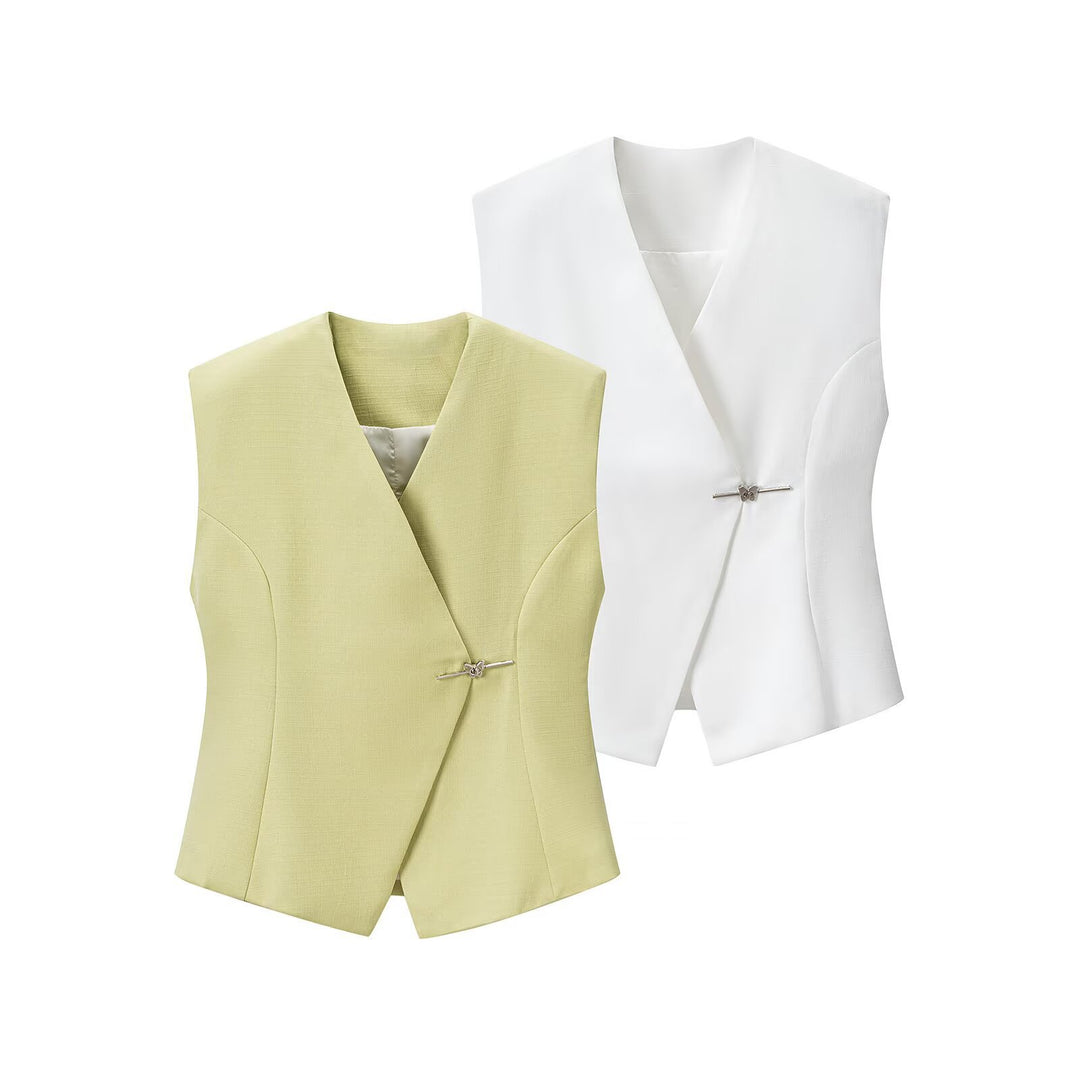 Women Tailored Sleeveless Blazer Vest with V-Neck and Decorative Hooks Mune Fashion