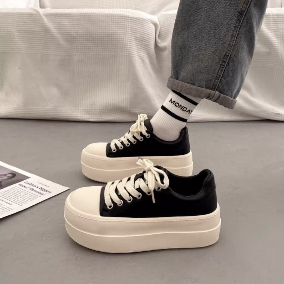 Ladies sneaker with fashionable platform sole Mune Fashion