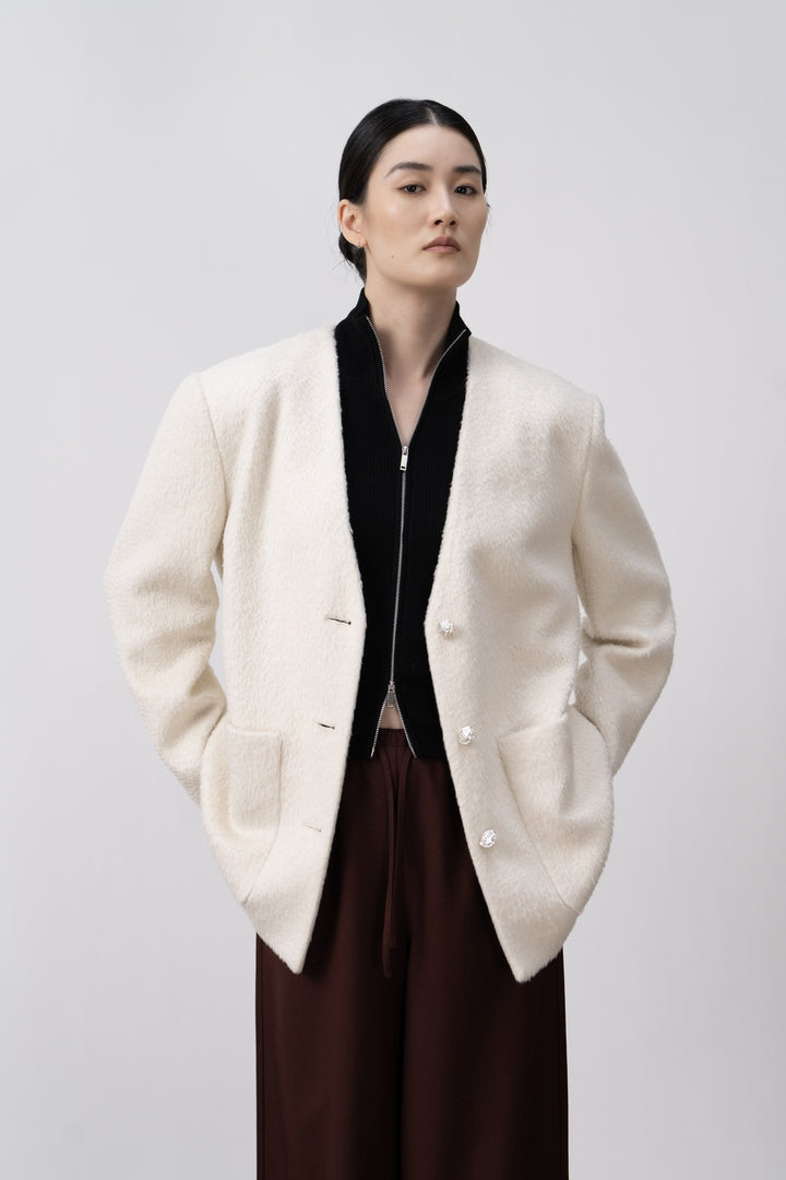 Elegant structured blazer for women Mune Fashion