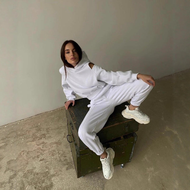Women's Casual Two-Piece Loungewear Set with Shoulder Cutouts and Stand Collar Mune Fashion