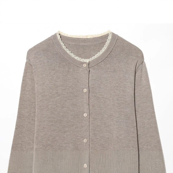 Women's short-cut fine-knit cardigan with round neckline, continuous button placket, and delicate lace edge Mune Fashion