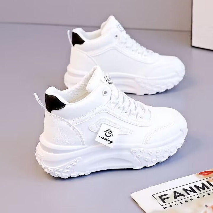Women’s sporty high-top sneakers with cushioning sole and robust profiling Mune Fashion
