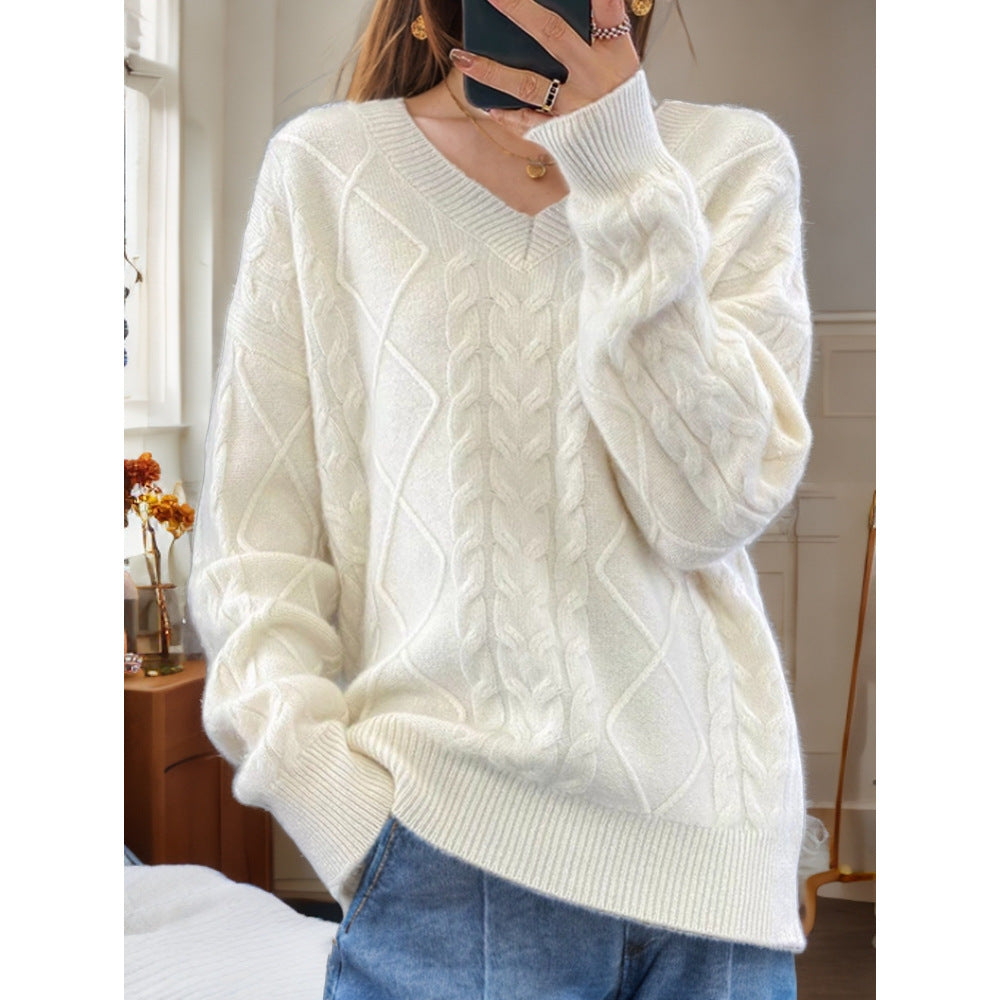 Ladies nan cuddly V-neck cable knit sweater with oversized cut and ribbed finishes Mune Fashion