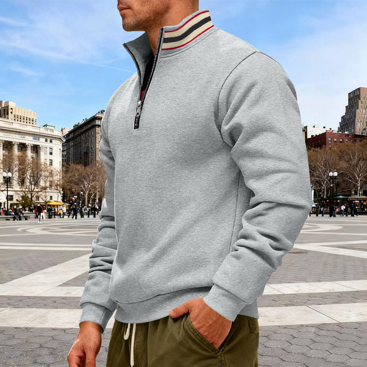 Men's half-zip sweatshirt with sporty ring collar and soft fleece inner lining Mune Fashion
