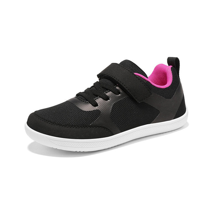 Unisex lightweight mesh sneakers with elastic lacing system, velcro closure and EVA midsole Mune Fashion