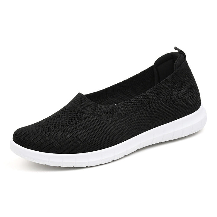Women Comfortable Slip-On Sneakers made of Breathable Material Mune Fashion
