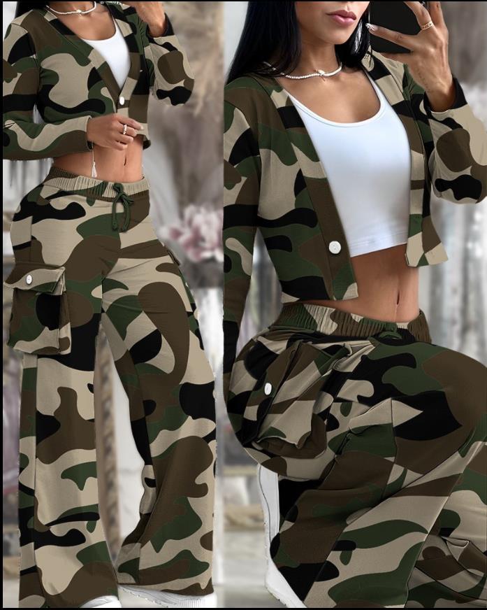 Women's Lounge Set with Soft Cargo Sweatpants with Wide Legs and Cropped Cardigan Mune Fashion