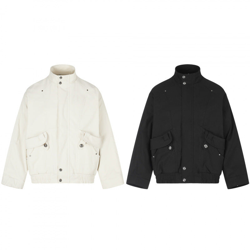 Unisex short jacket in boxy cut with stand-up collar, patch pockets, and elastic hem Mune Fashion