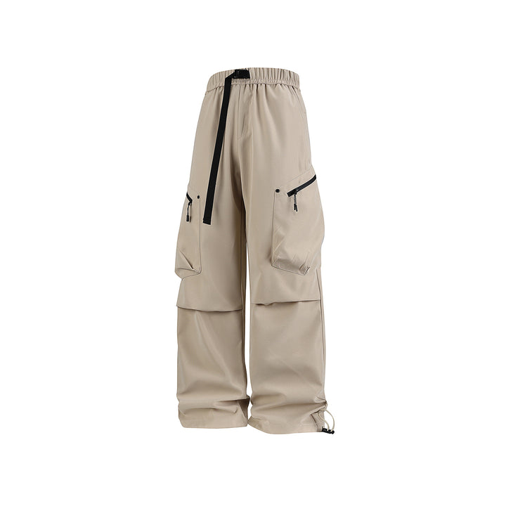 Men's Loose Utility Cargo Pants with Elastic Waistband, Zipper Pockets, and Adjustable Hem Drune