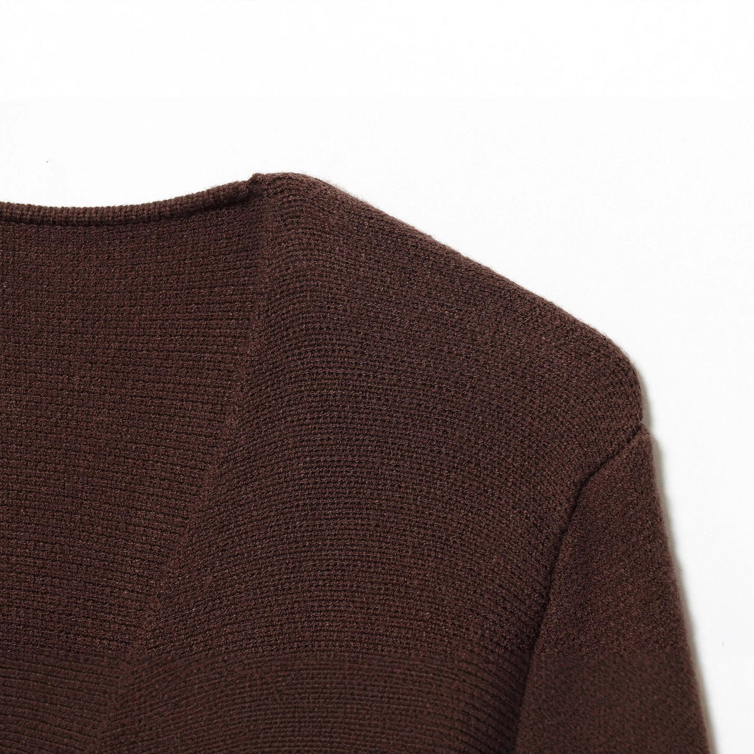 Women’s fitted cardigan with deep V-neck, tie belt and boxy sleeves Mune Fashion