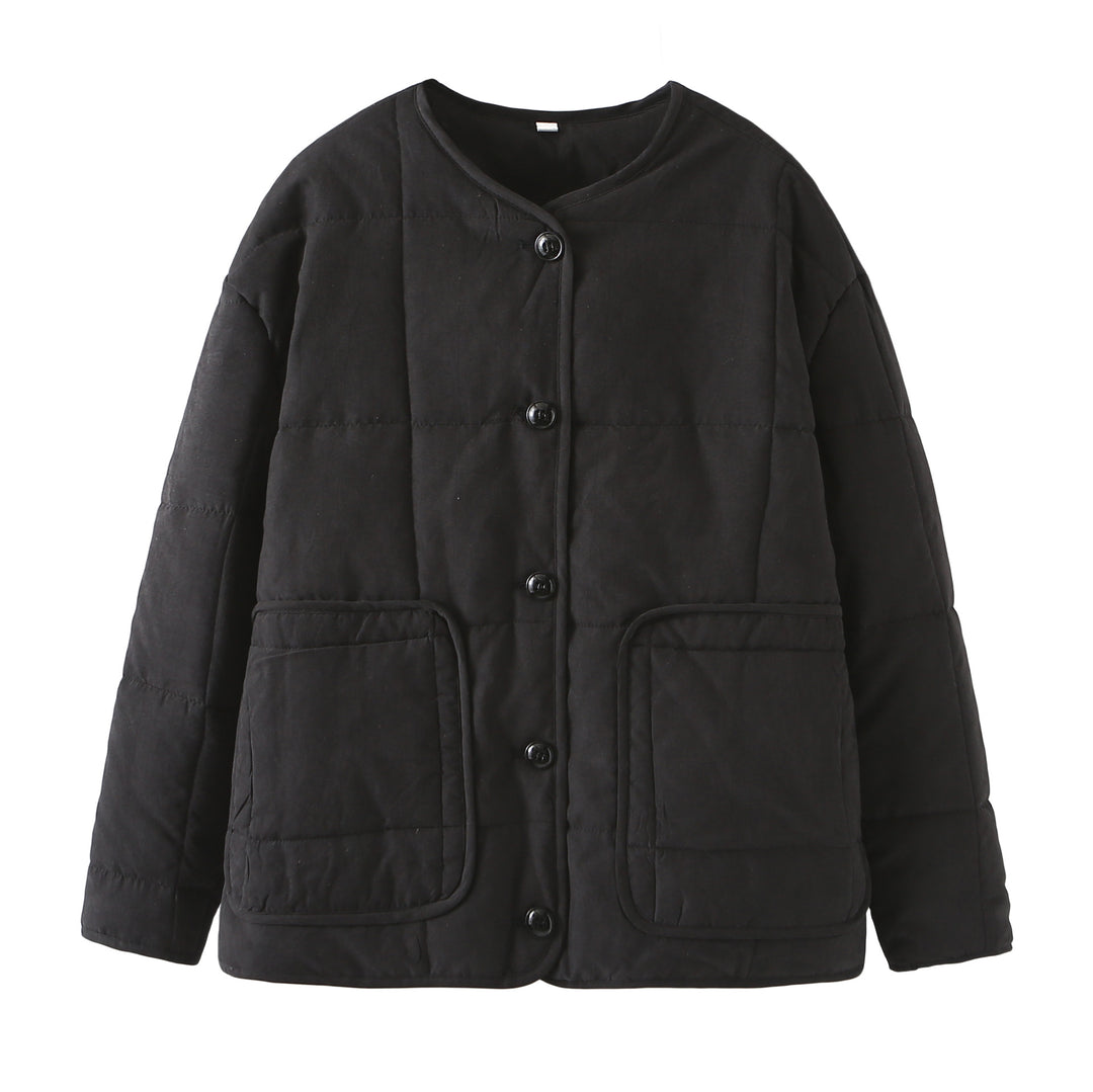 Women's padded short jacket with round neck, large flap pockets and light thermal lining Mune Fashion