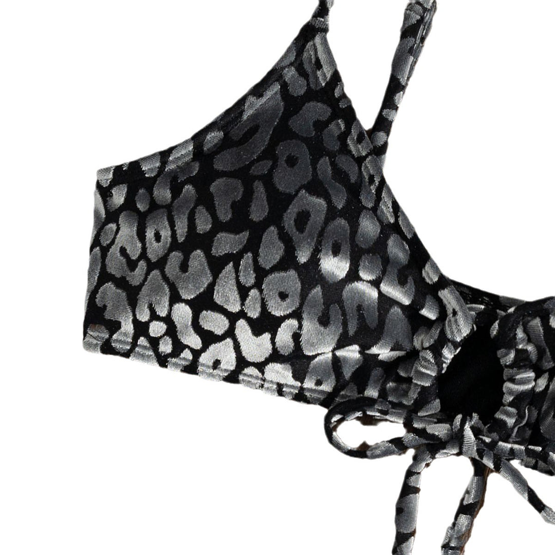 Women's Triangle Bikini with Unique Animal Print Details Mune Fashion