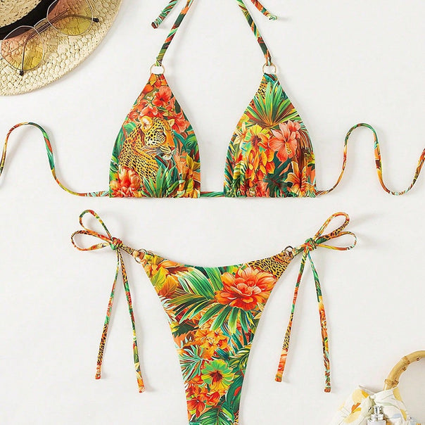 Women's triangle bikini with exotic jungle motif Mune Fashion