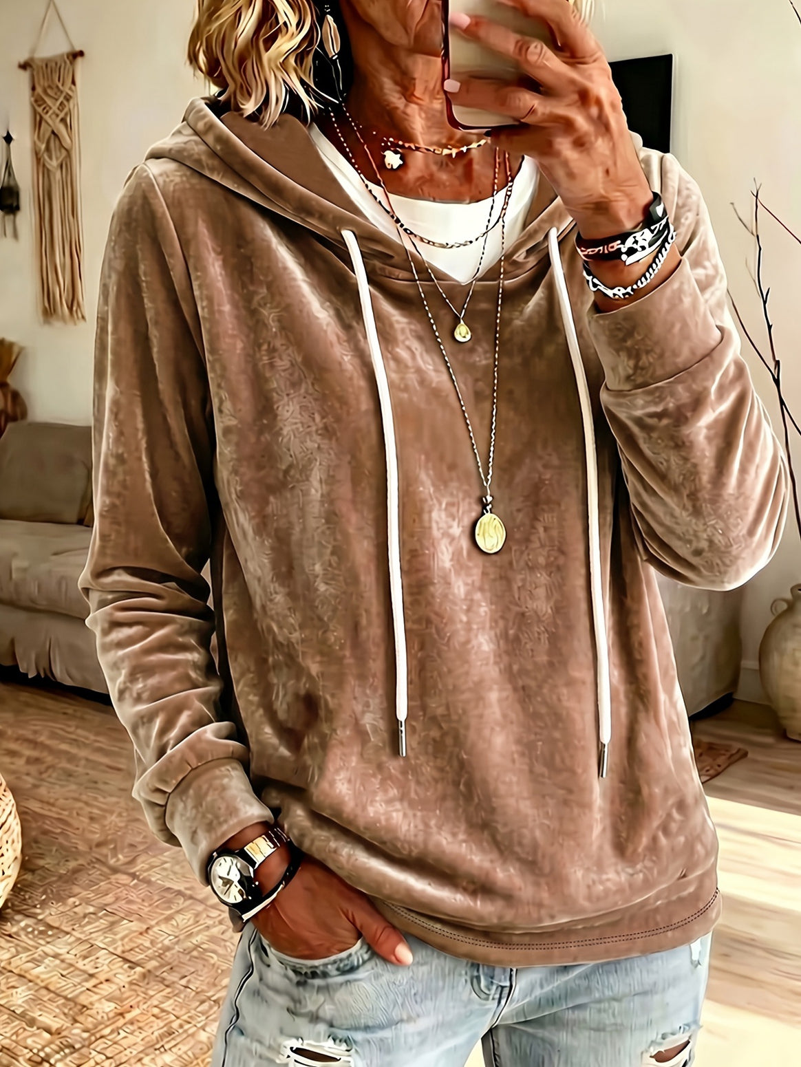 Women's Velvet Hooded Sweatshirt with Relaxed Fit and Drawstring Mune Fashion