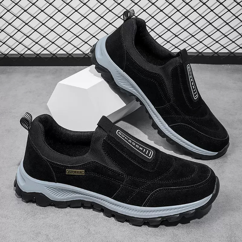 Men's  slip-on casual sneakers with suede look, elastic entry and grippy patterned sole Mune Fashion
