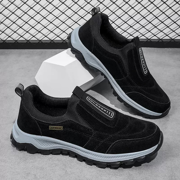 Men's  slip-on casual sneakers with suede look, elastic entry and grippy patterned sole Mune Fashion