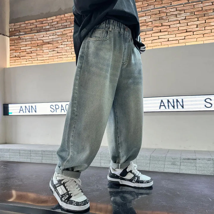 Women's casual baggy jeans with unique comic print Mune Fashion