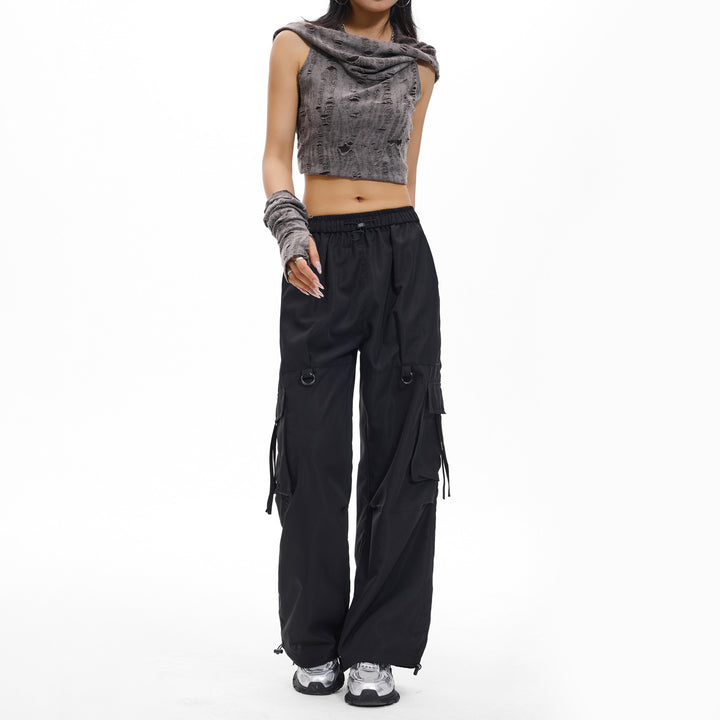 Men's Loose Cargo Pants with Drawstring Waistband, D-Ring Details and Adjustable Hem Drune