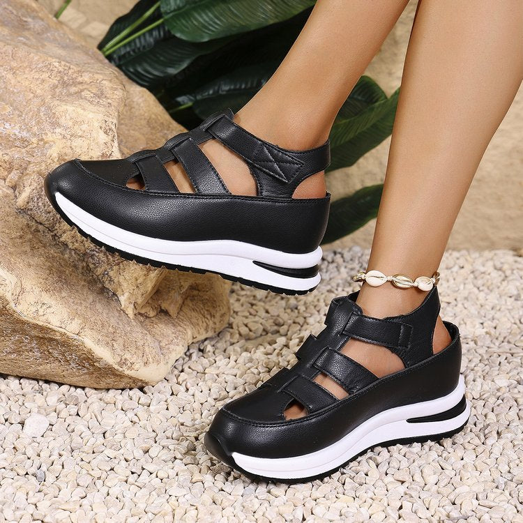 Women's sporty platform clogs with adjustable Velcro, breathable cut-outs, and cushioned EVA outsole Mune Fashion