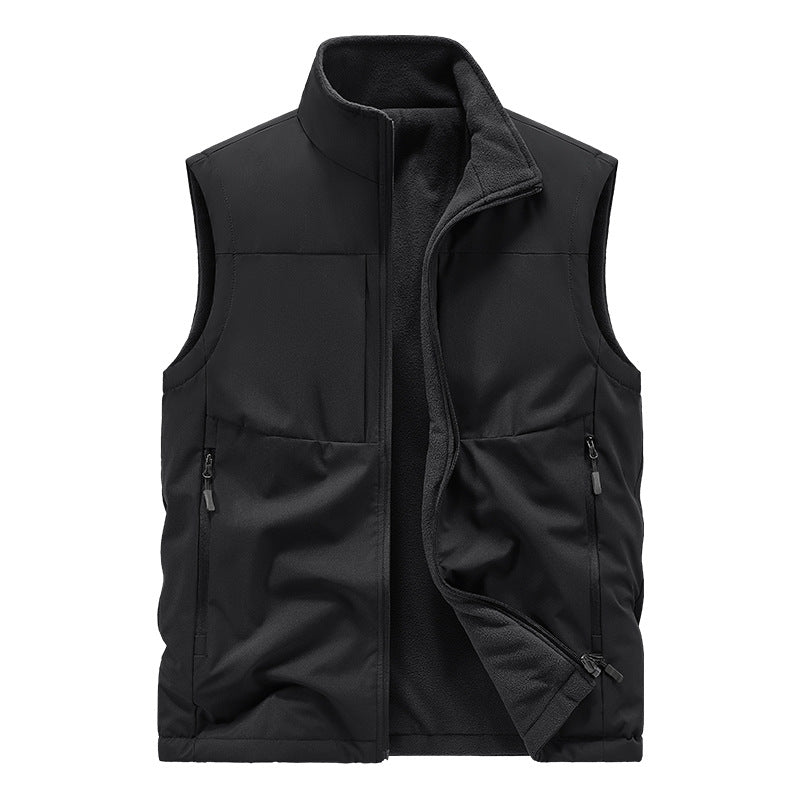 Men's lightweight technical outdoor vest with stand-up collar, mesh lining, and zippered pockets Mune Fashion