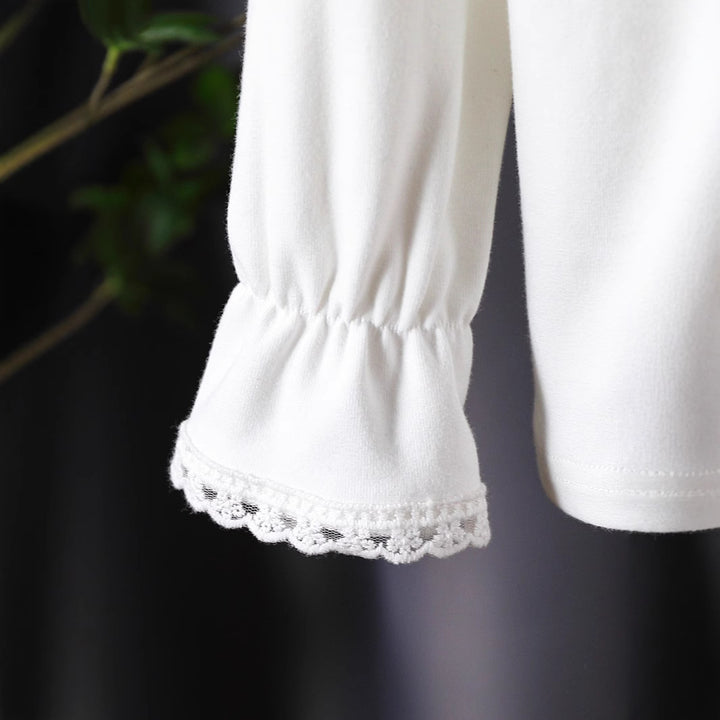 Girls blouse with lavish lace collar and delicate appliqués Mune Fashion