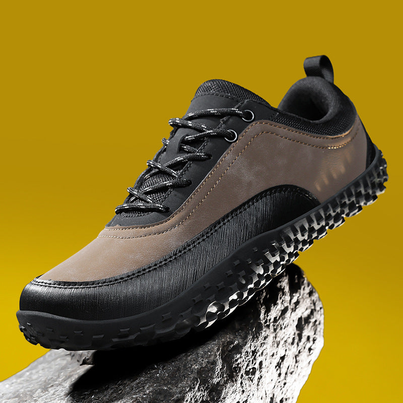 Men's robust urban trekking shoe with rubberized toe cap and grippy multi-terrain outsole Mune Fashion