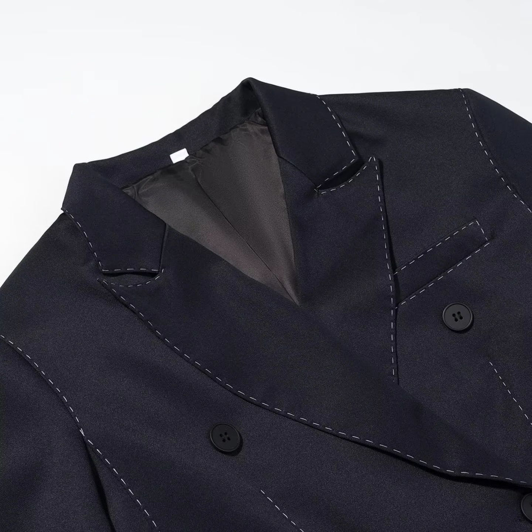 Women's double-breasted blazer with decorative quilted stitching and flap pockets Mune Fashion