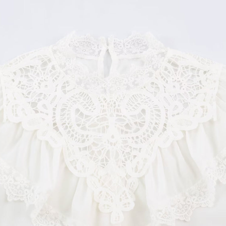 Women's Romantic Lace Blouse with Ruffles and Stand-Up Collar Mune Fashion