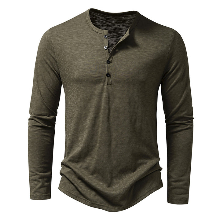Men's fine knit Henley with round neck, concealed button placket and fitted silhouette Mune Fashion
